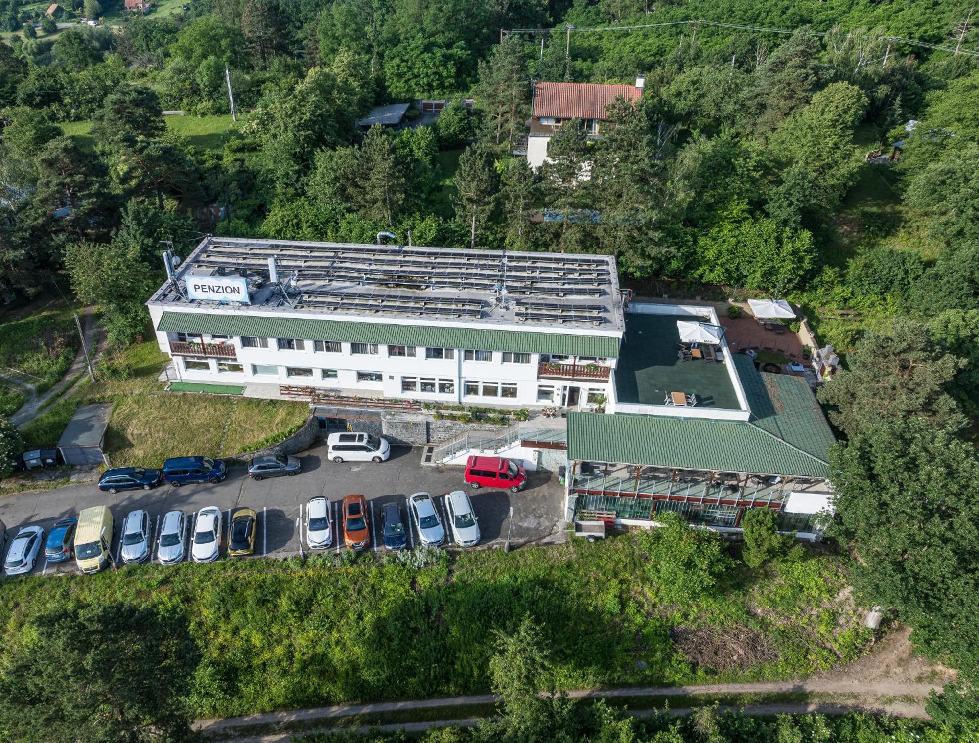 Penzion Kozi Horka U Brnenske Prehrady Brünn  Kültér fotó